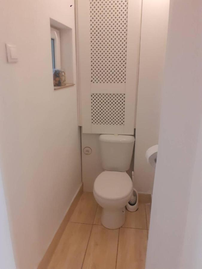 Apartmán Matty v tichom dvore priamo v centre Bratislava Exterior foto